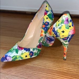 Floral print heels Guess